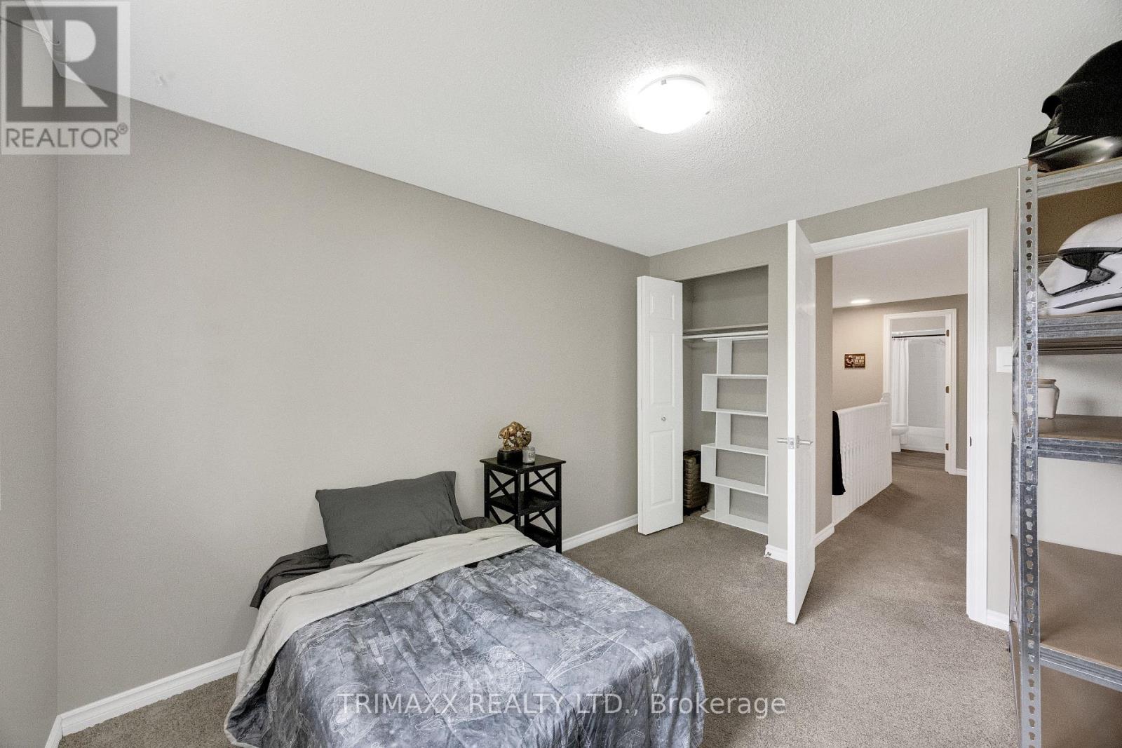 #35 1855 ALDERSBROOK ROAD - 23