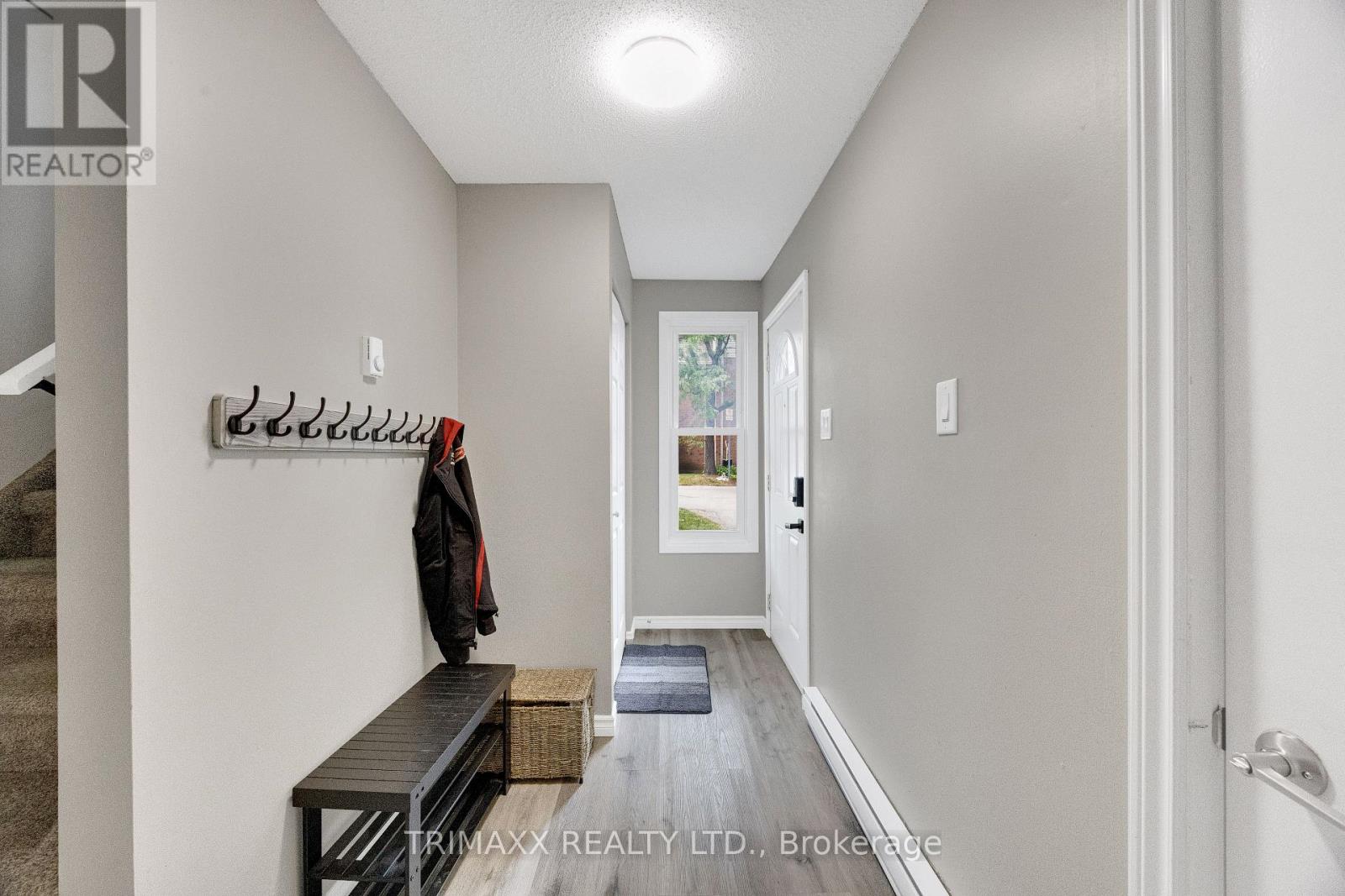 #35 1855 ALDERSBROOK ROAD - 4