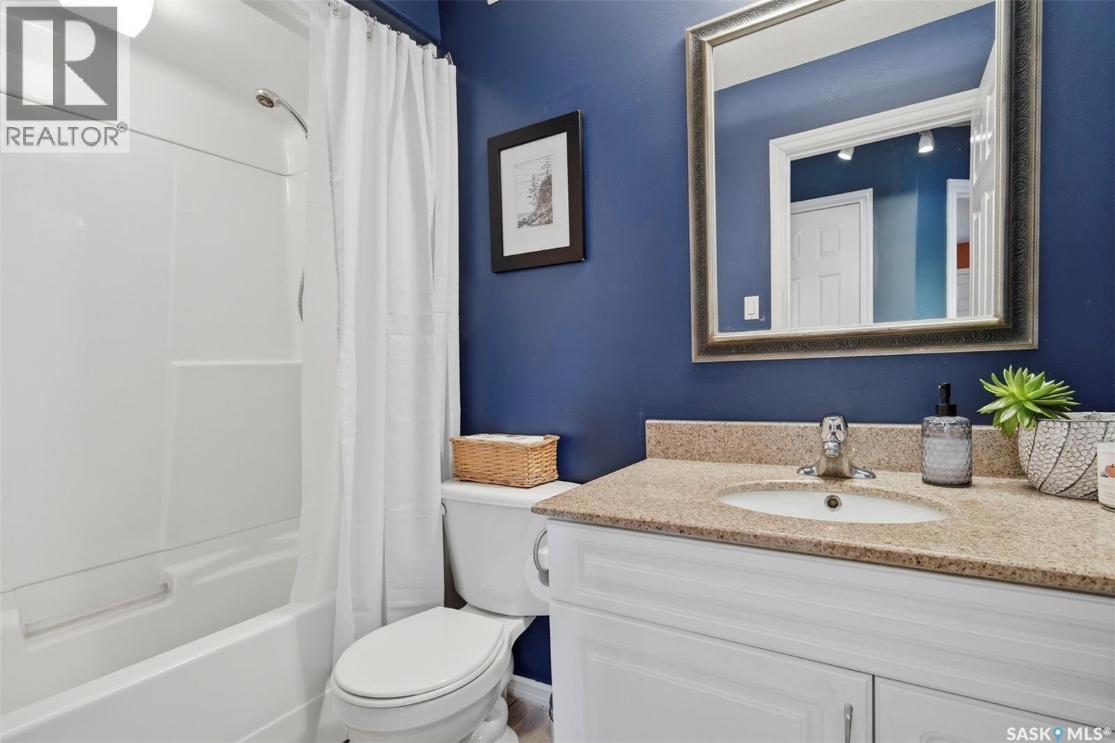 612 Giesbrecht COURT - 21