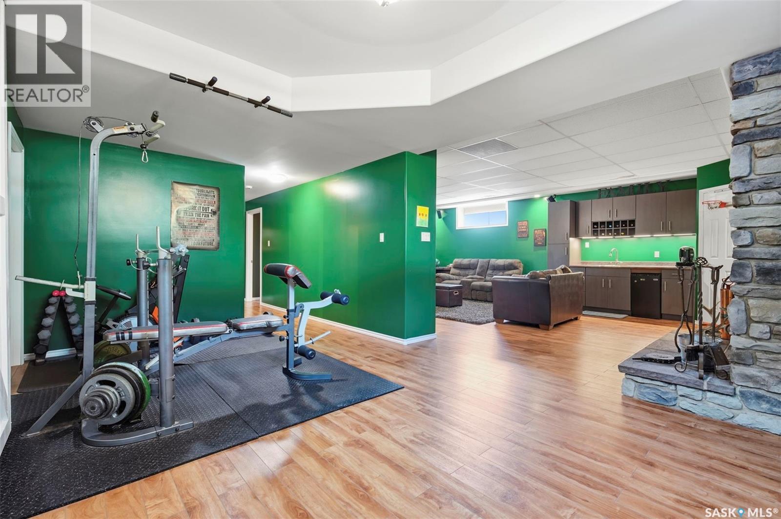 612 Giesbrecht COURT - 23