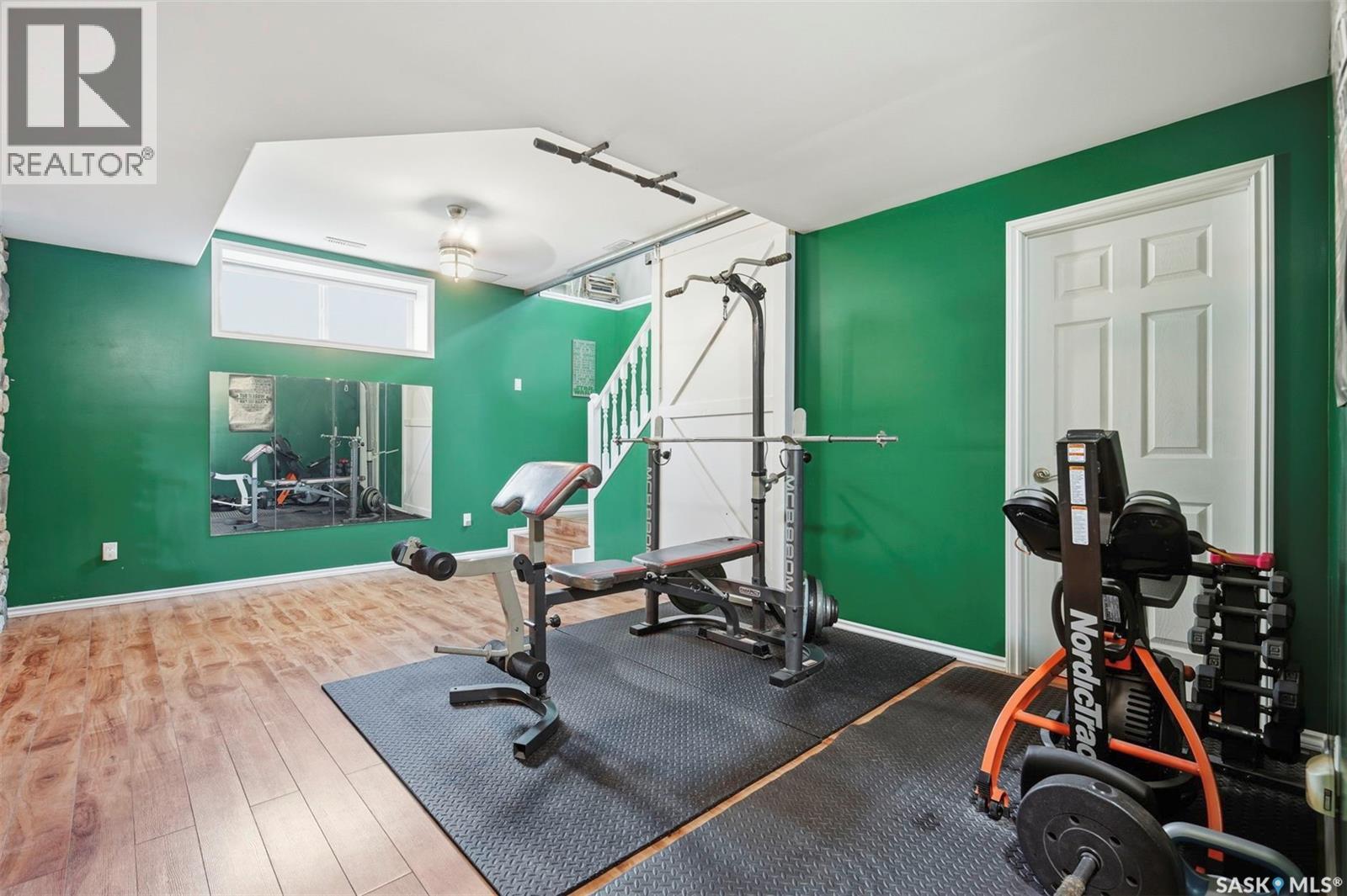 612 Giesbrecht COURT - 24