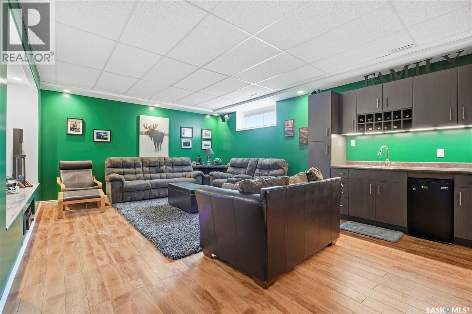 612 Giesbrecht COURT - 25