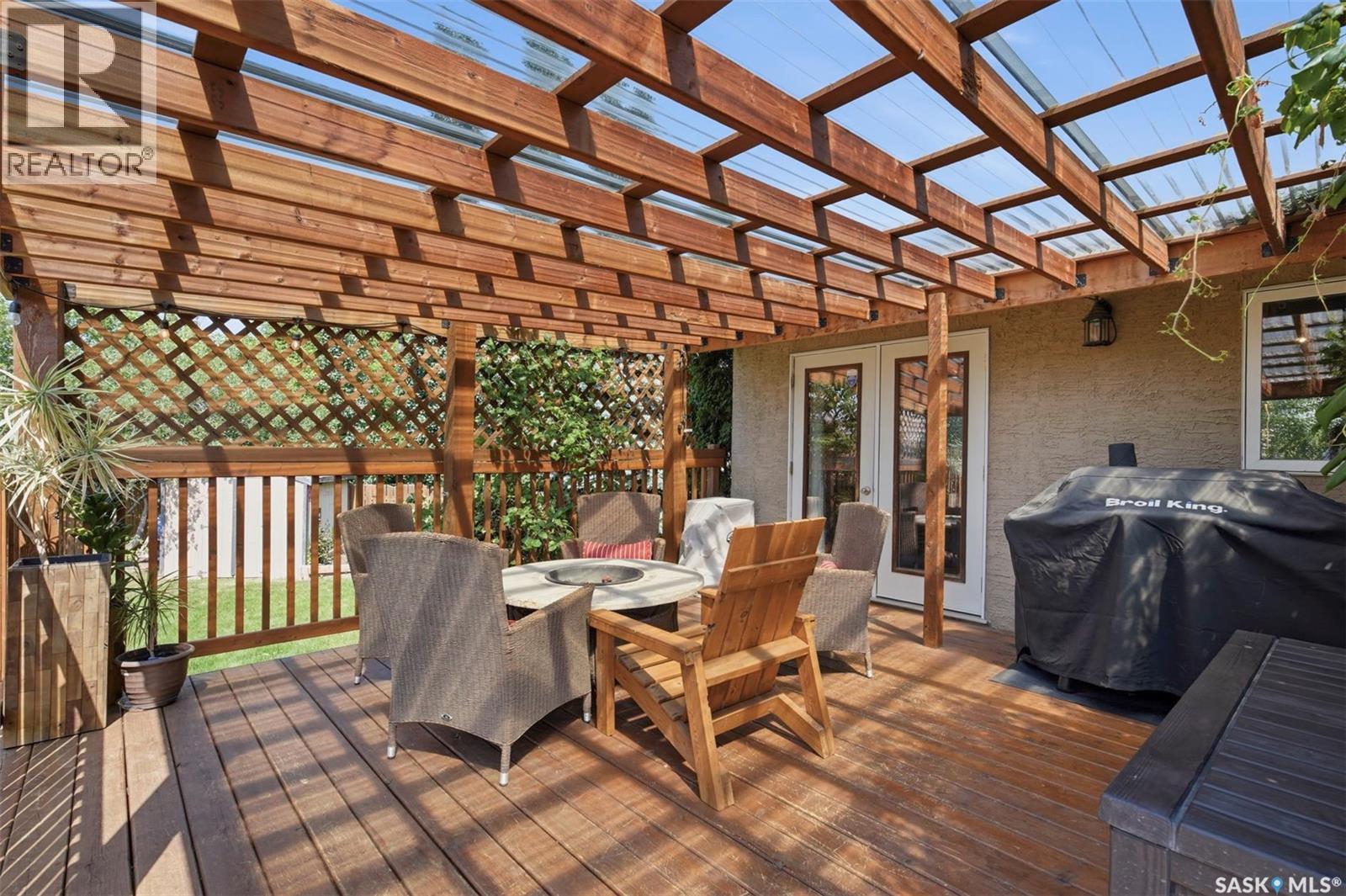 612 Giesbrecht COURT - 35