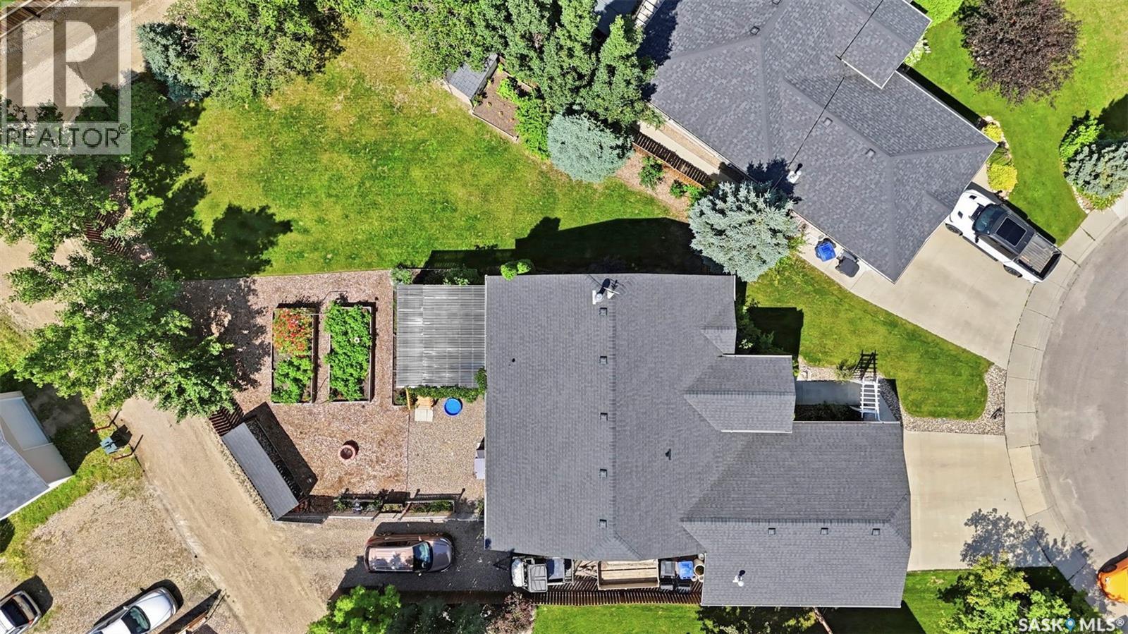 612 Giesbrecht COURT - 44