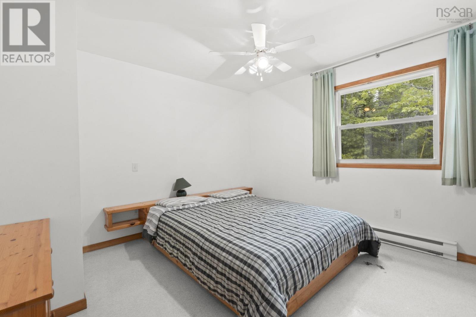 376 Lakefront Drive - 22
