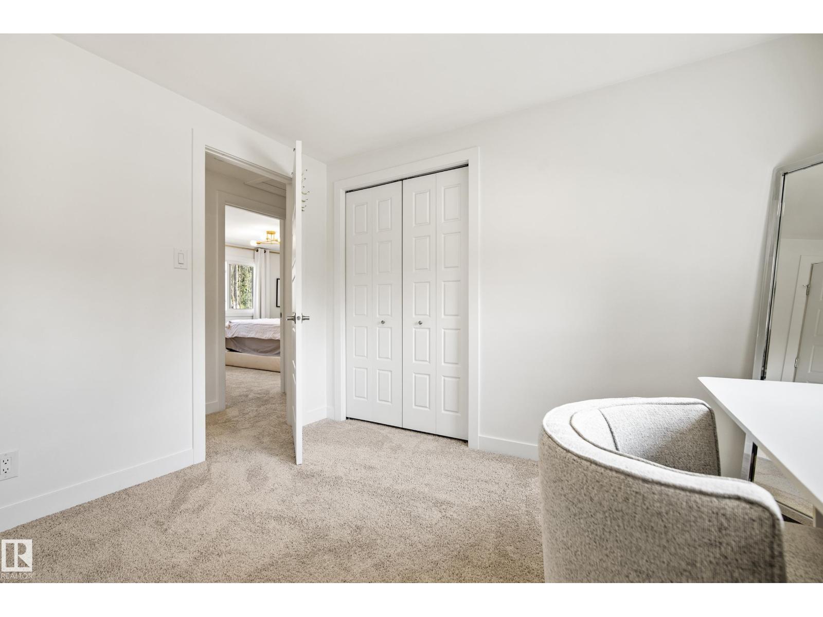 14616 88 AV NW - 23