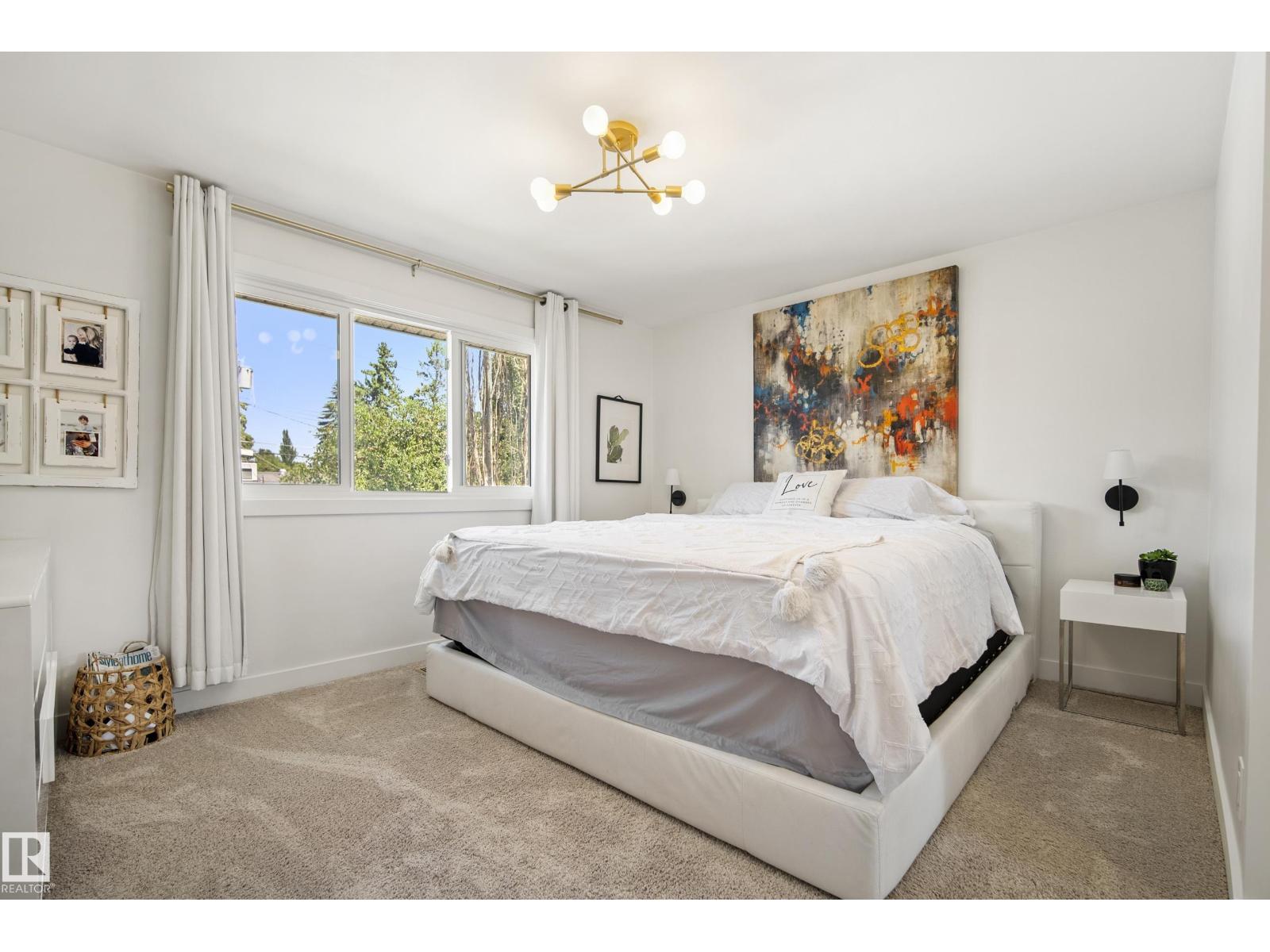 14616 88 AV NW - 16