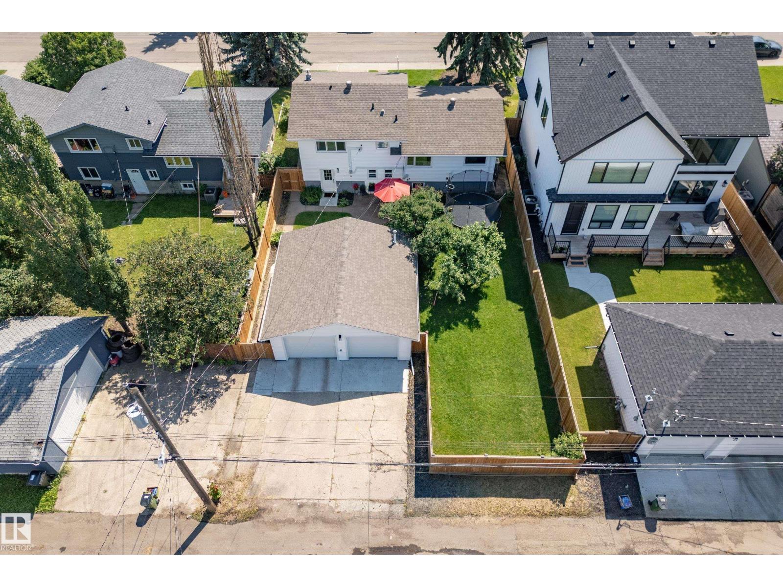14616 88 AV NW - 45