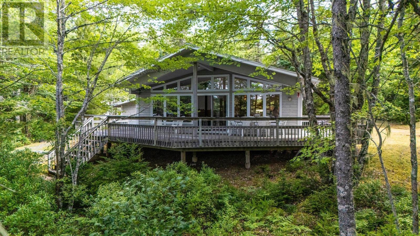 376 Lakefront Drive - 1