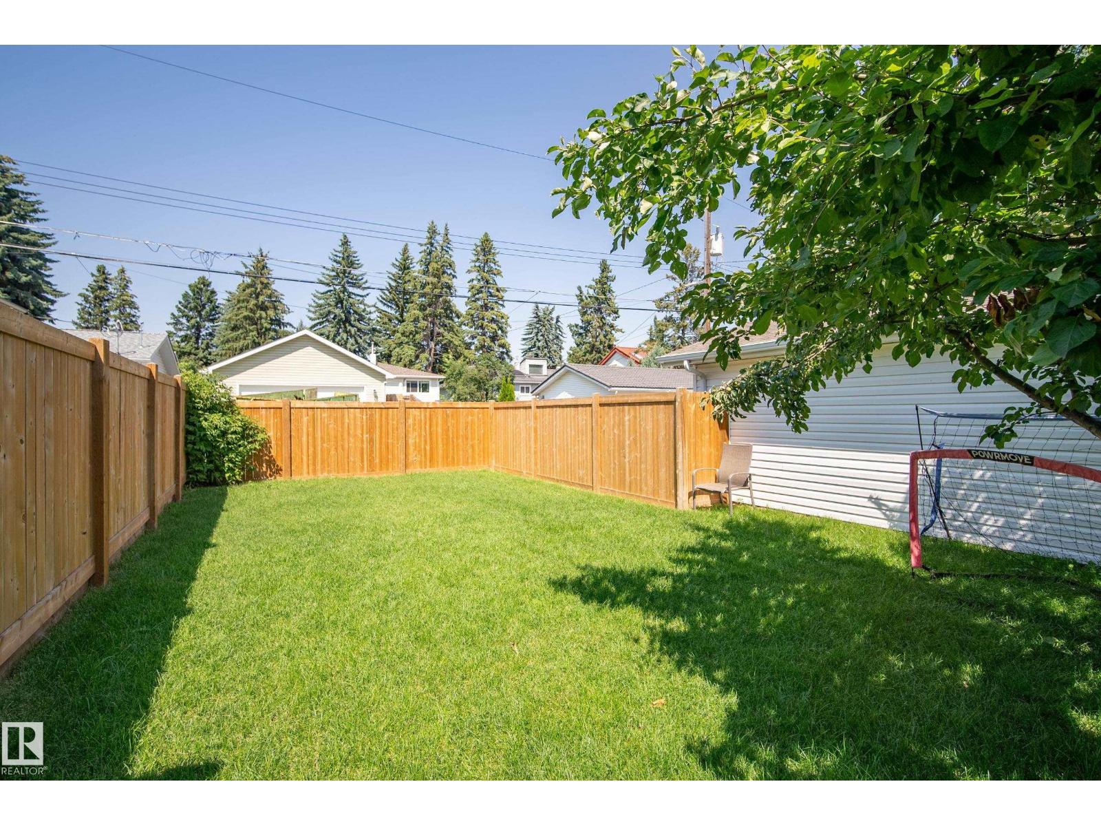 14616 88 AV NW - 44