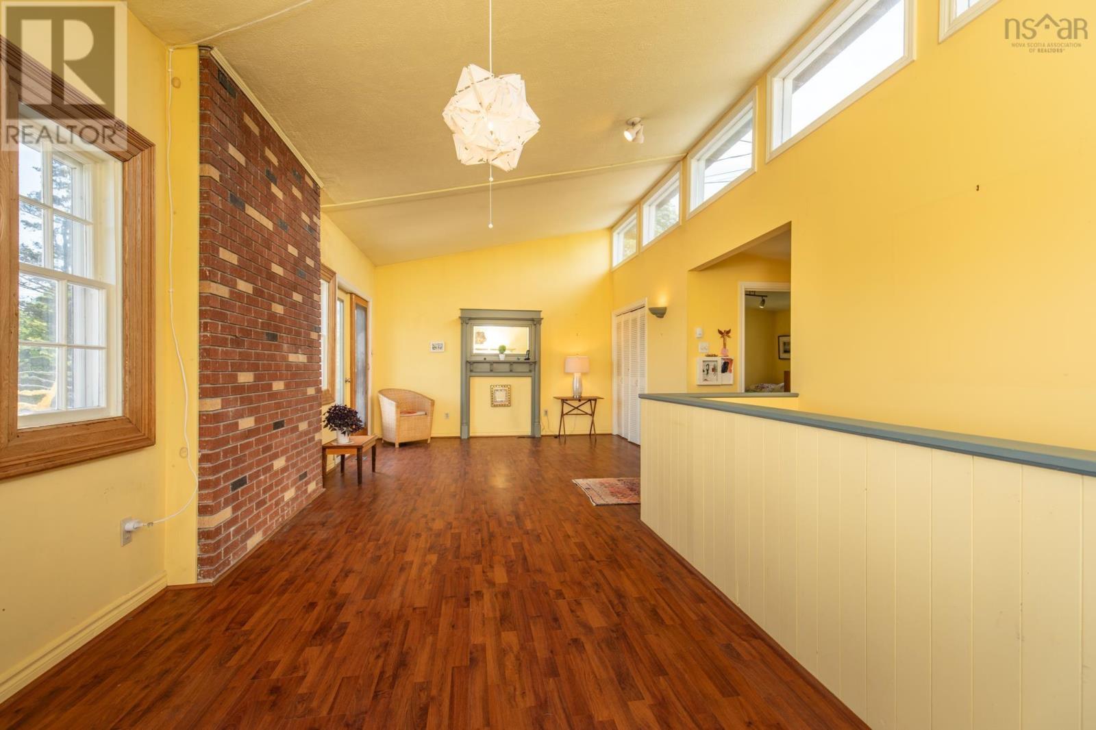 845 Lakeside Road - 12