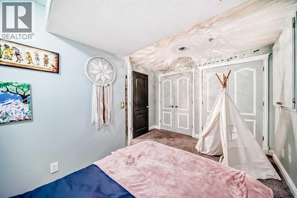 260 Westchester Way - 39