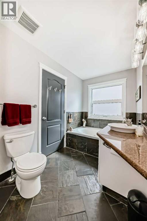 260 Westchester Way - 23
