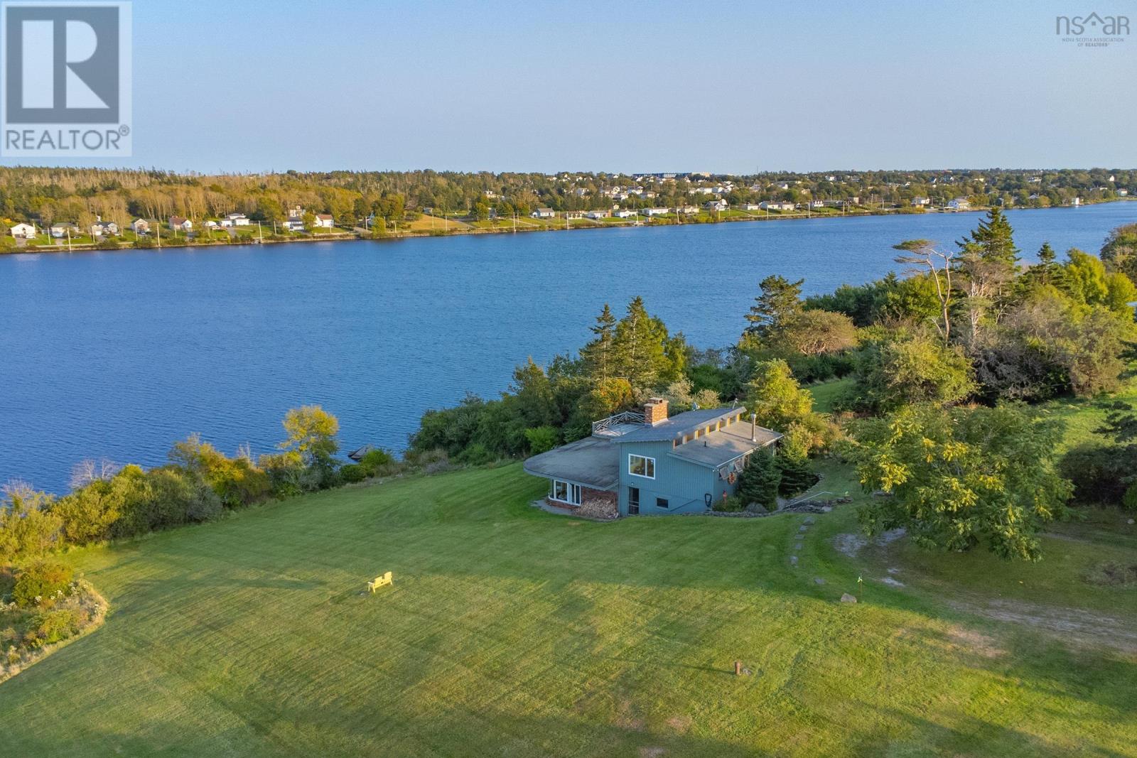 845 Lakeside Road - 1