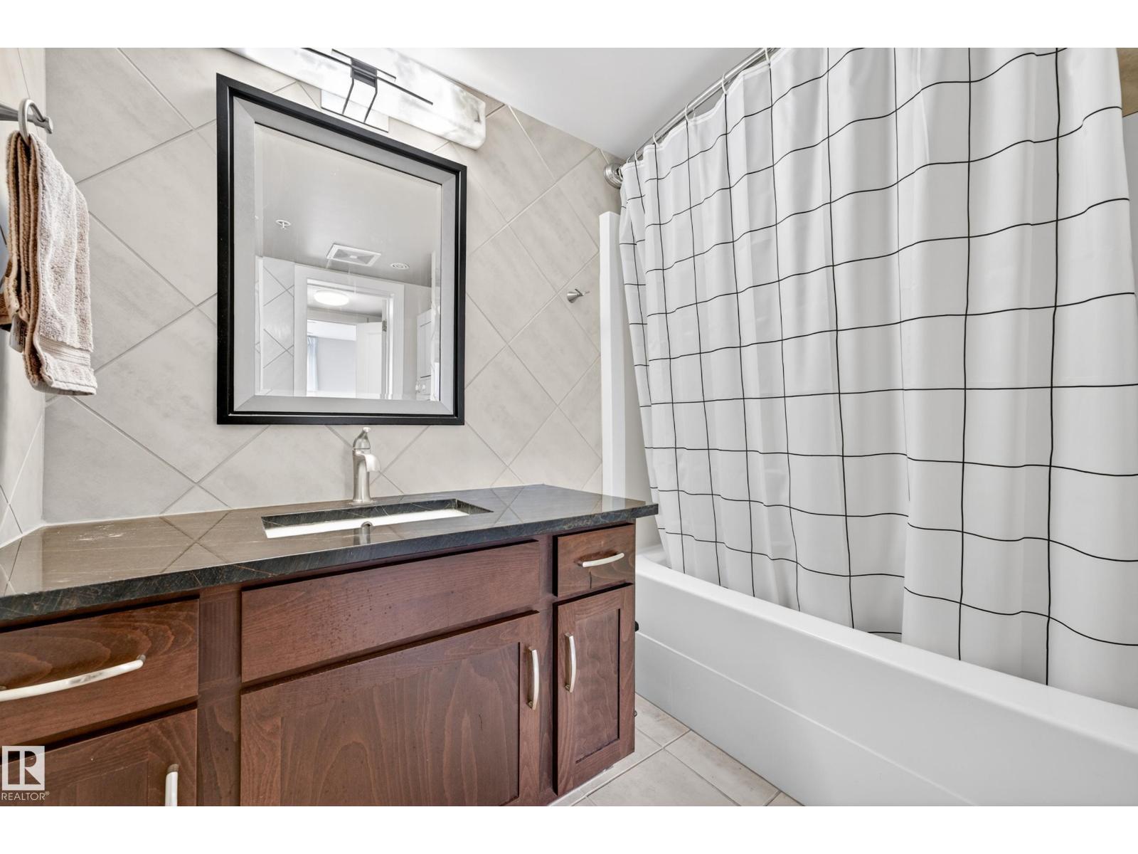 #1701 10180 104 ST NW - 24