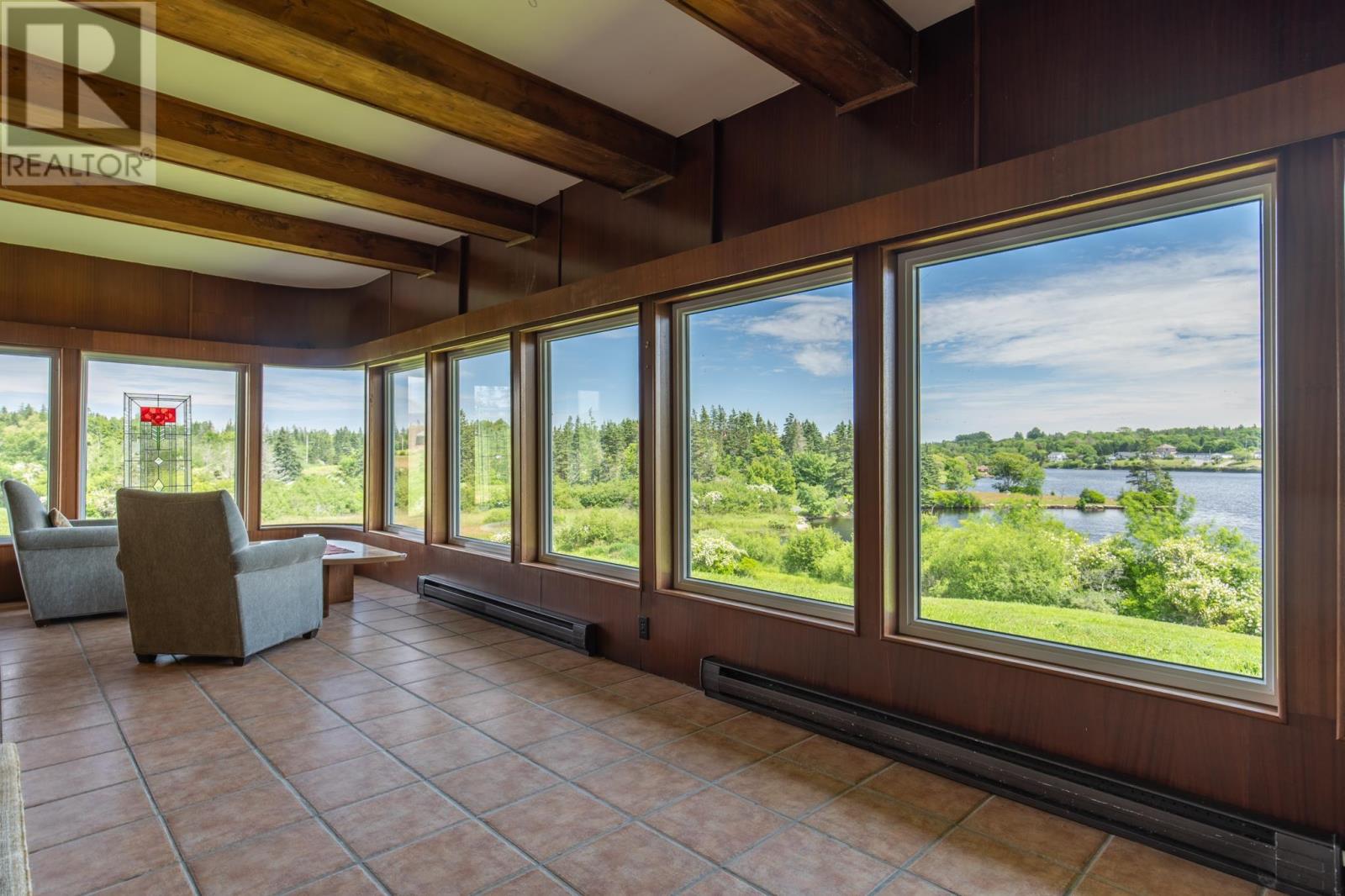 845 Lakeside Road - 32