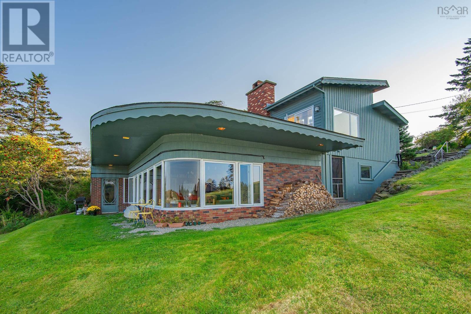 845 Lakeside Road - 43
