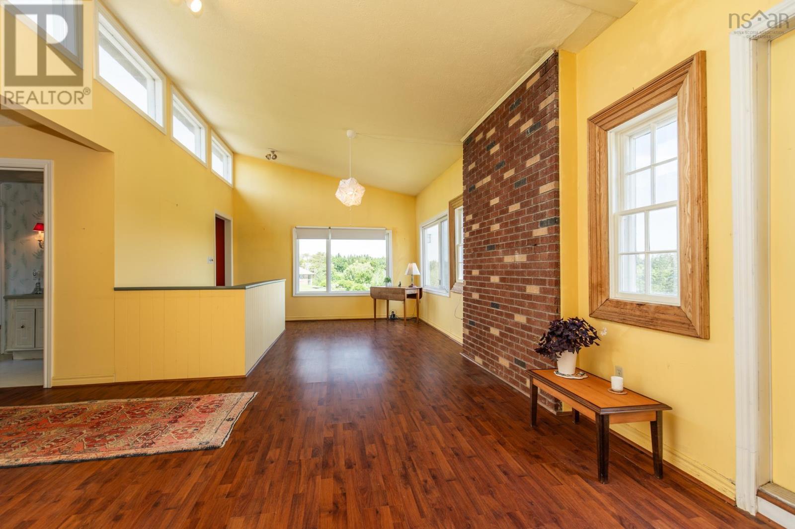 845 Lakeside Road - 9
