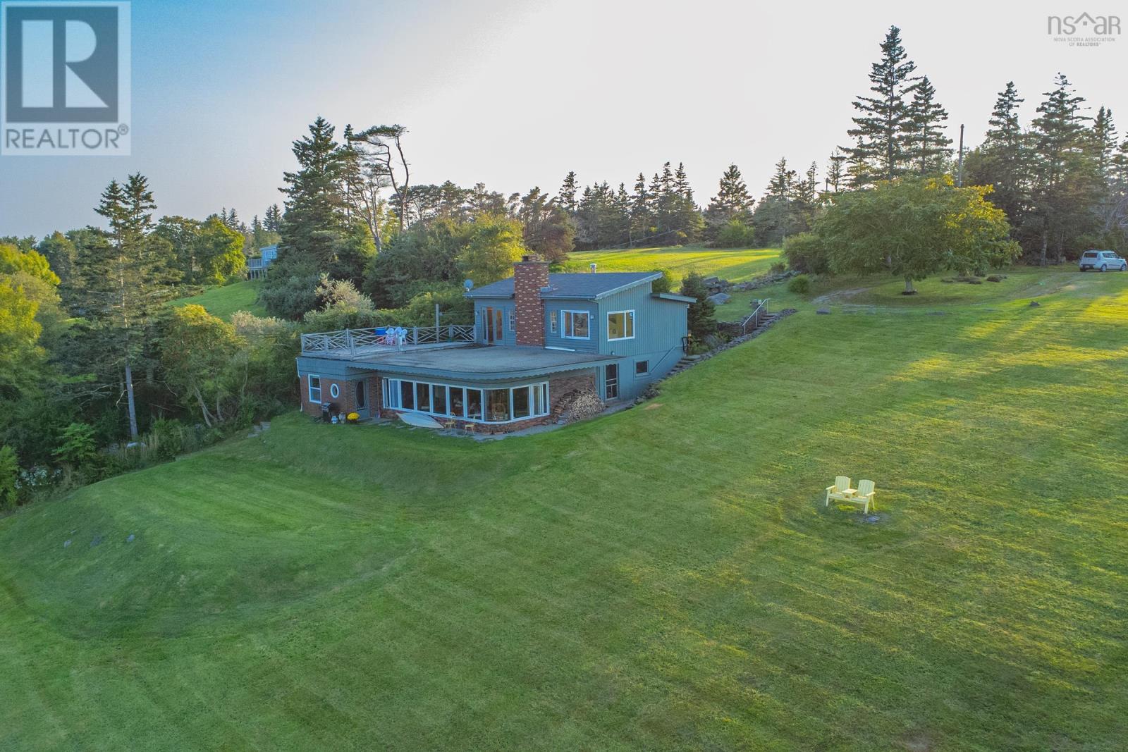 845 Lakeside Road - 44