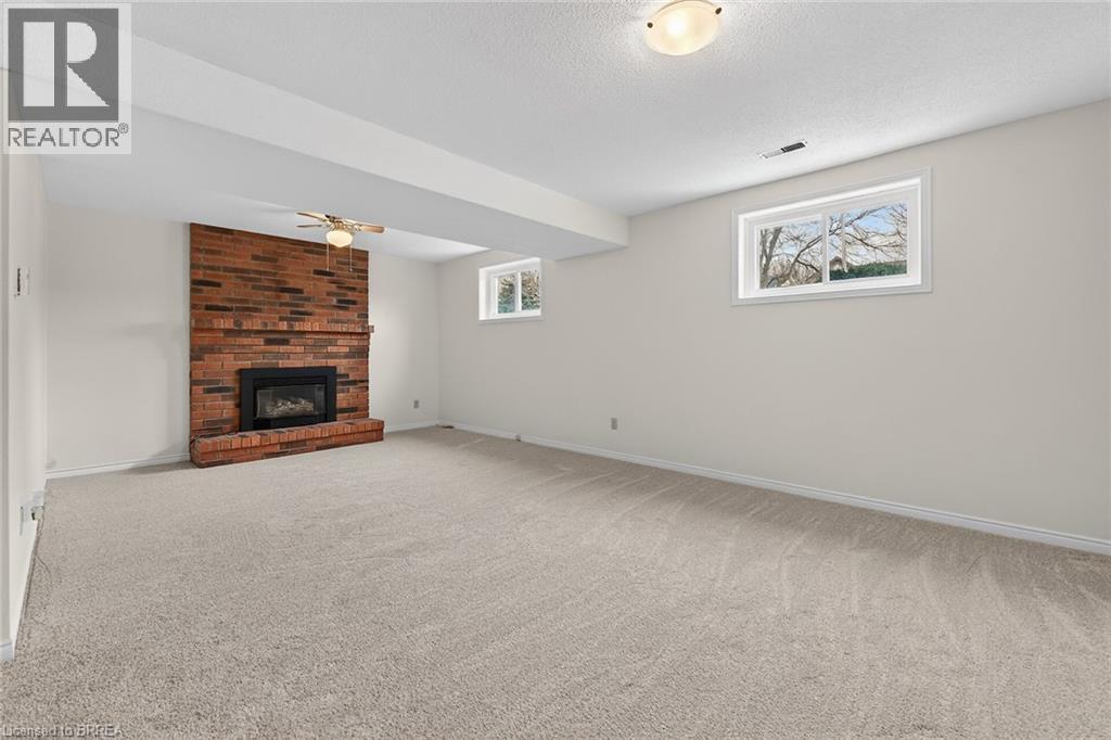 104 VISCOUNT Road - 33