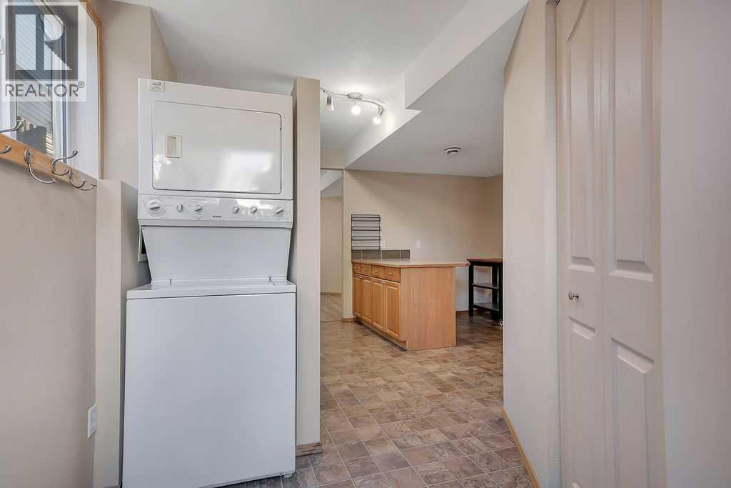 23 Jacobs Close - 27