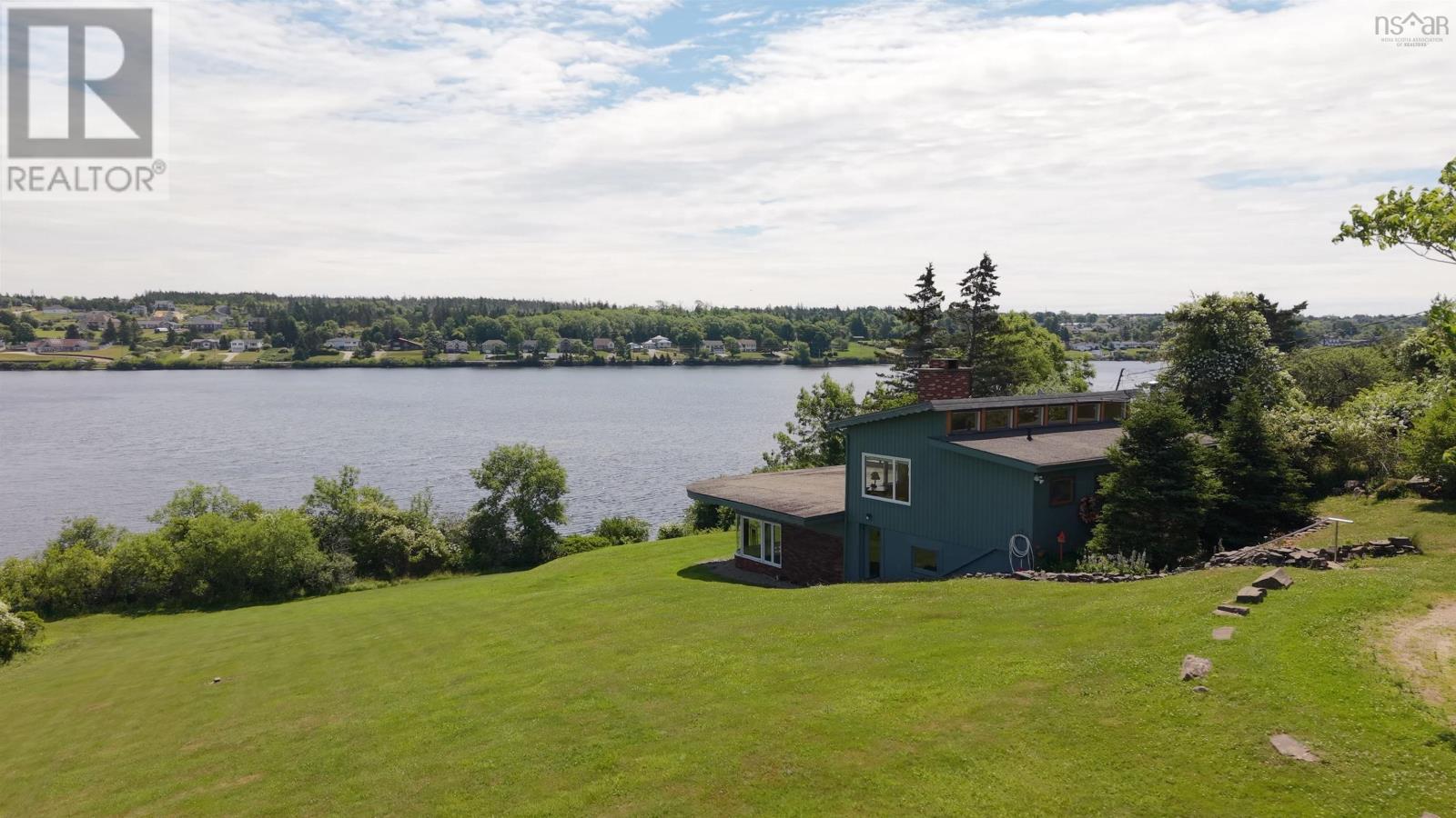 845 Lakeside Road - 3