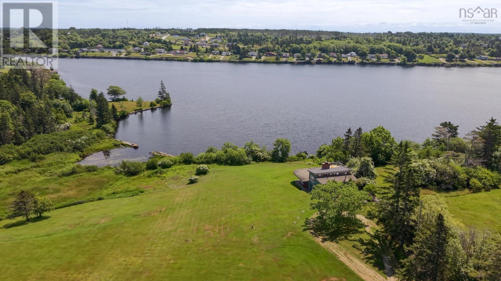 845 Lakeside Road - 46