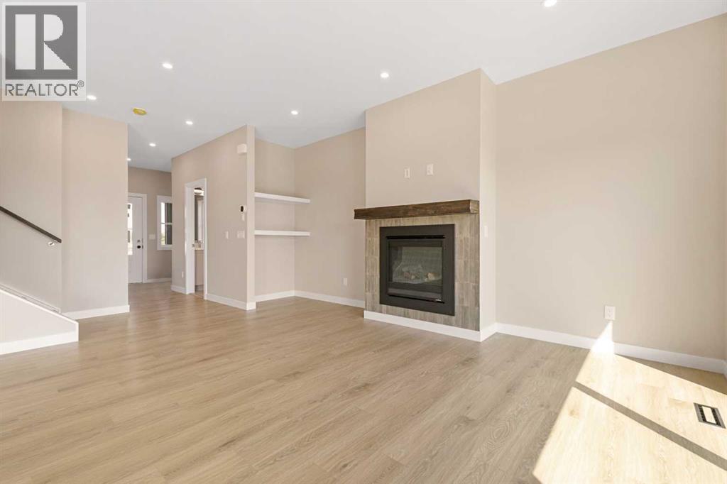 329 Flare Avenue SW - 6