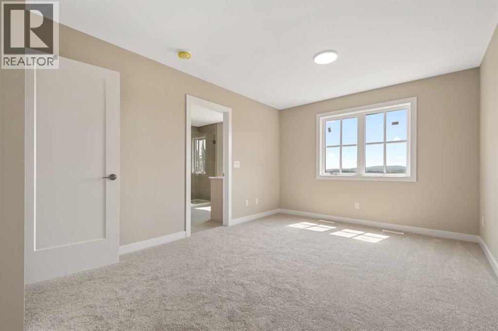 329 Flare Avenue SW - 12