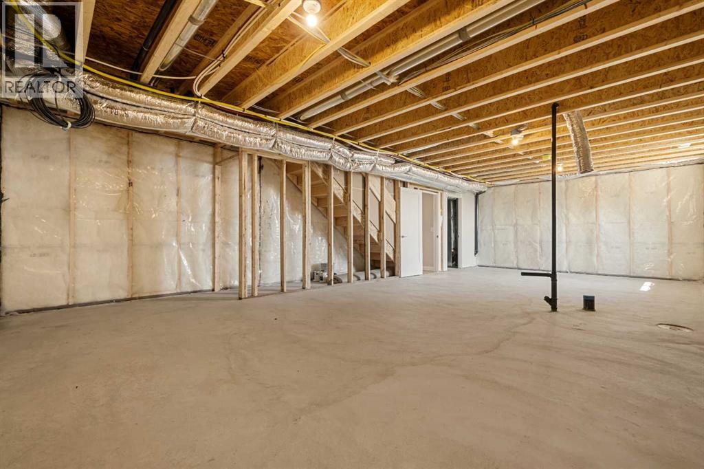 329 Flare Avenue SW - 20
