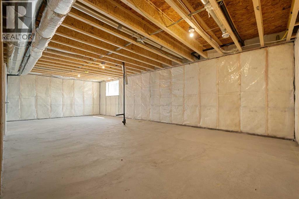 329 Flare Avenue SW - 21