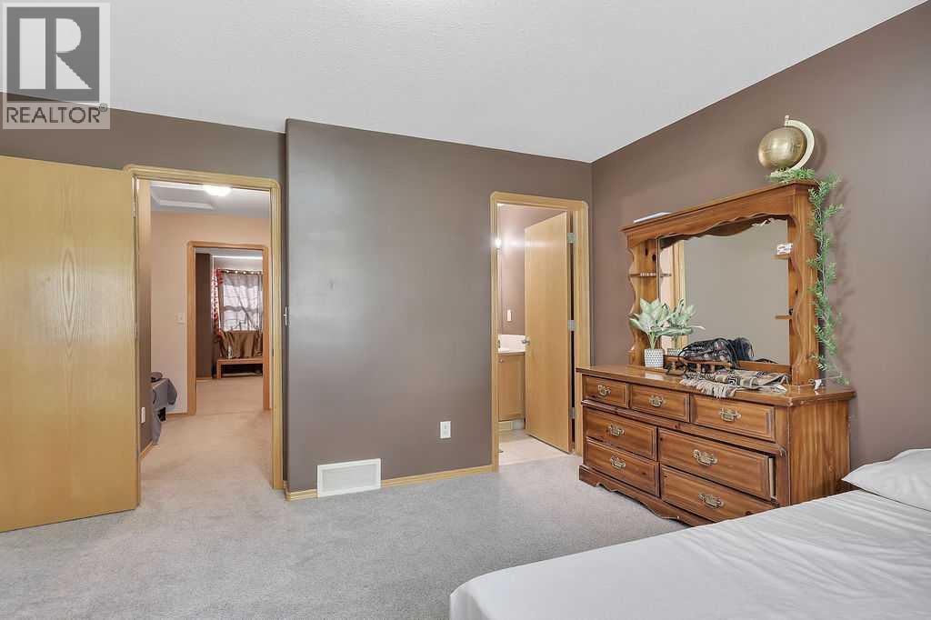 49 Abel Close - 17