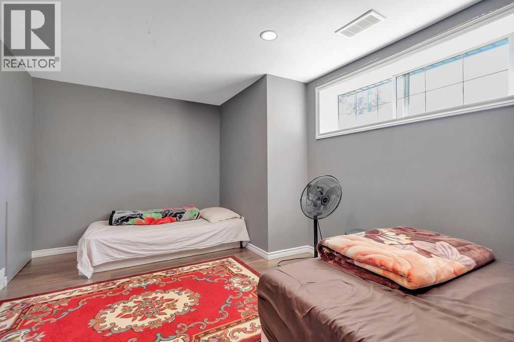 49 Abel Close - 27