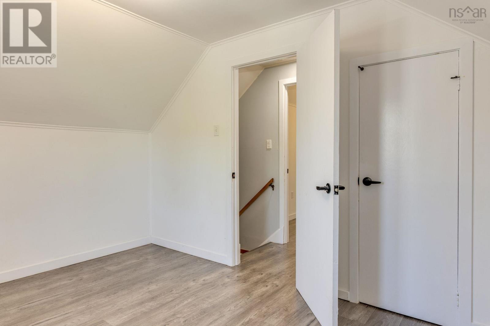 6975 Ward Avenue Avenue - 34