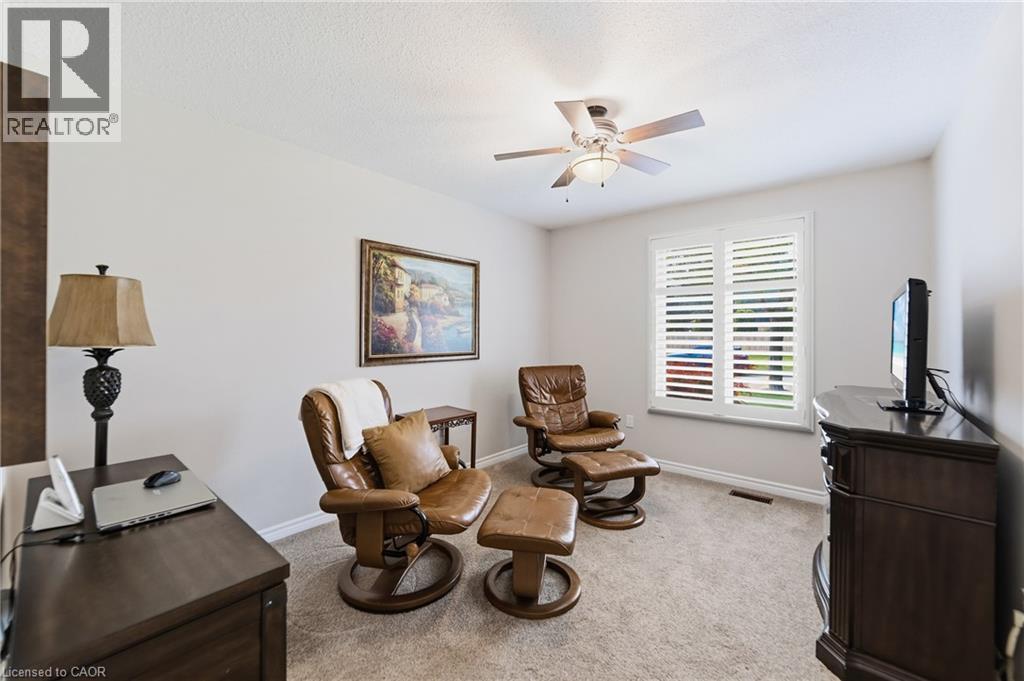 1 BANBURRY Crescent - 21