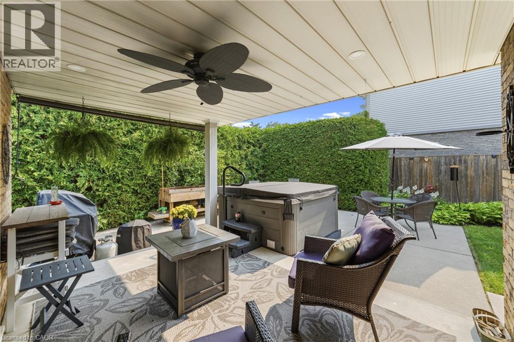 1 BANBURRY Crescent - 36