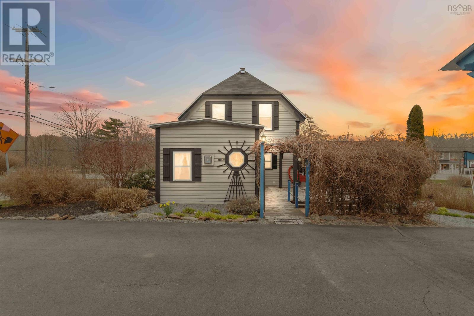 937 King Street - 1