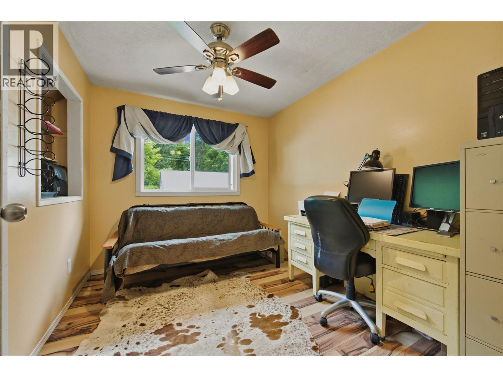 5830 6 Highway - 23