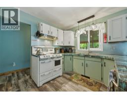 5830 6 Highway, Lavington, BC V1B3E1 Photo 19