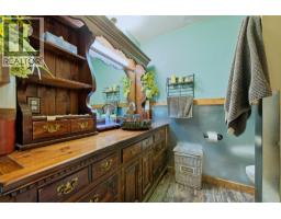 5830 6 Highway, Lavington, BC V1B3E1 Photo 28