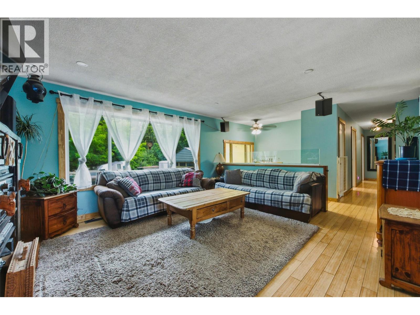 5830 6 Highway - 15
