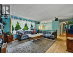 5830 6 Highway, Lavington, BC V1B3E1 Photo 15