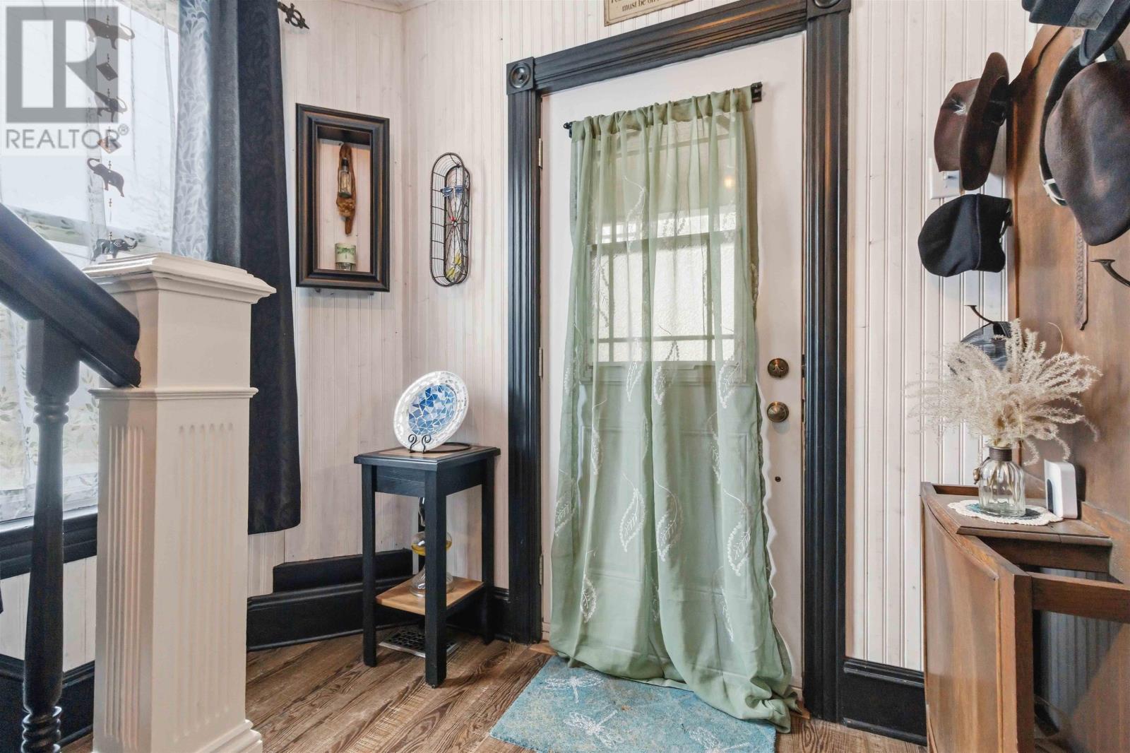 937 King Street - 6