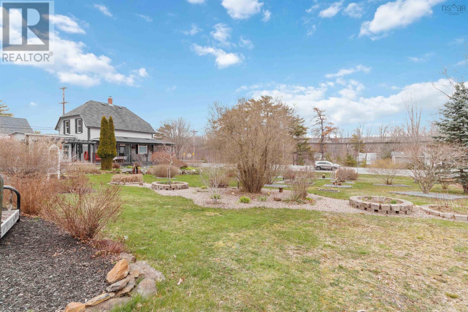 937 King Street - 37