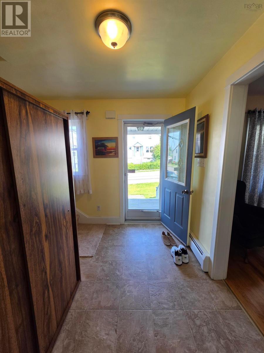 172 Cabot Street - 15