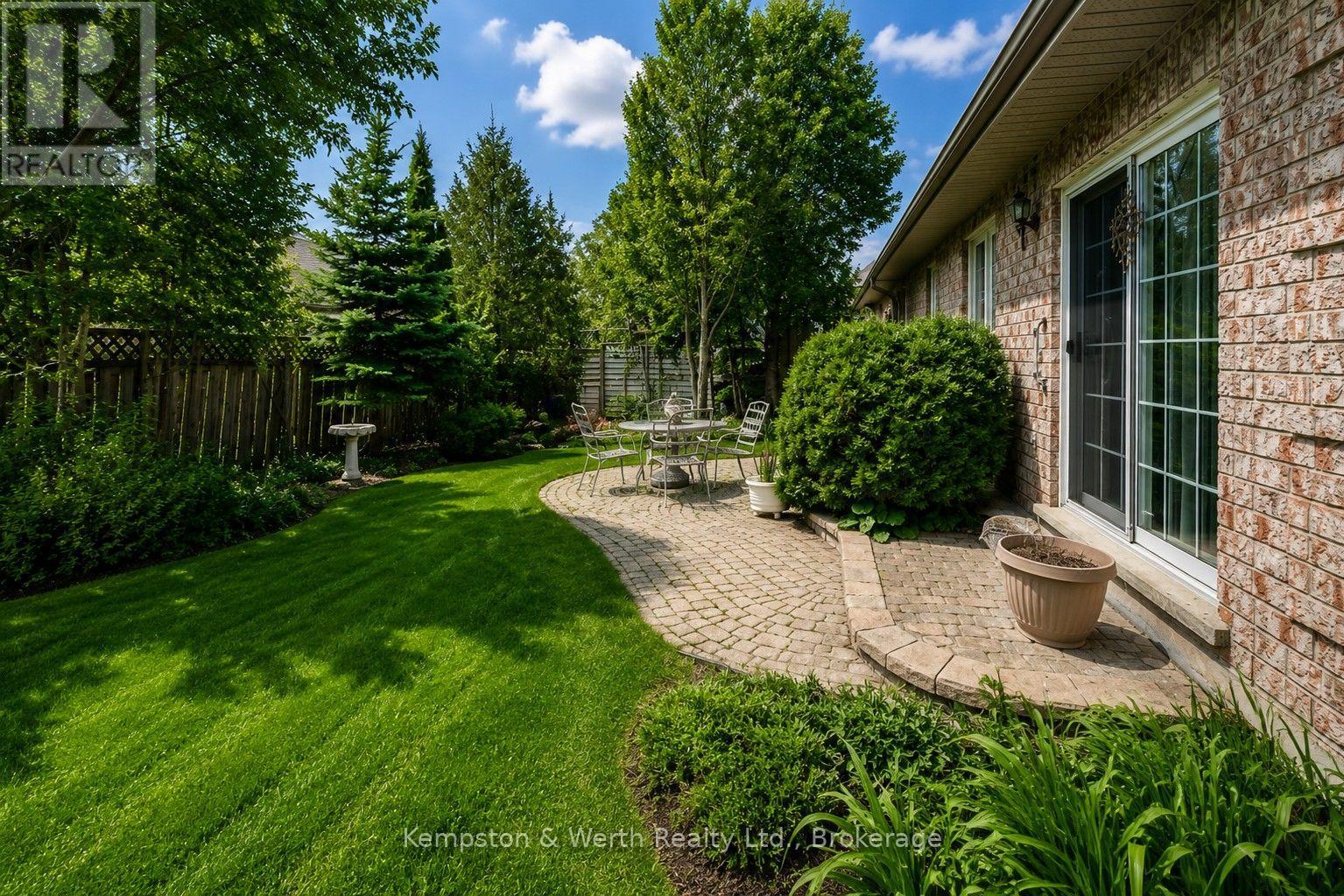 782 LAVERY STREET - 34