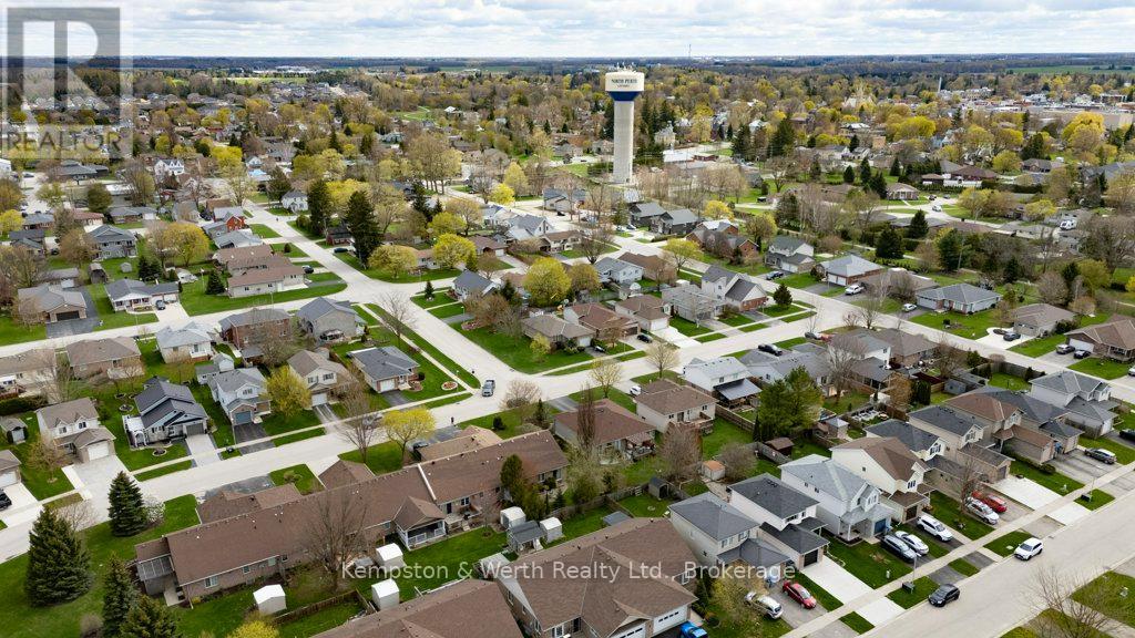 782 LAVERY STREET - 43