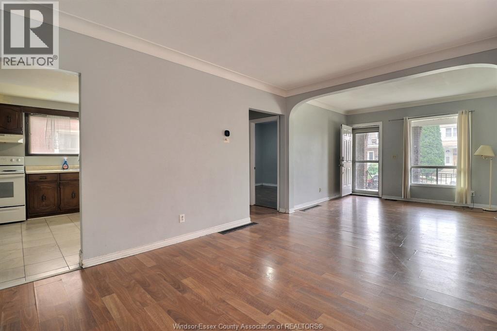 748 PIERRE - Image 8