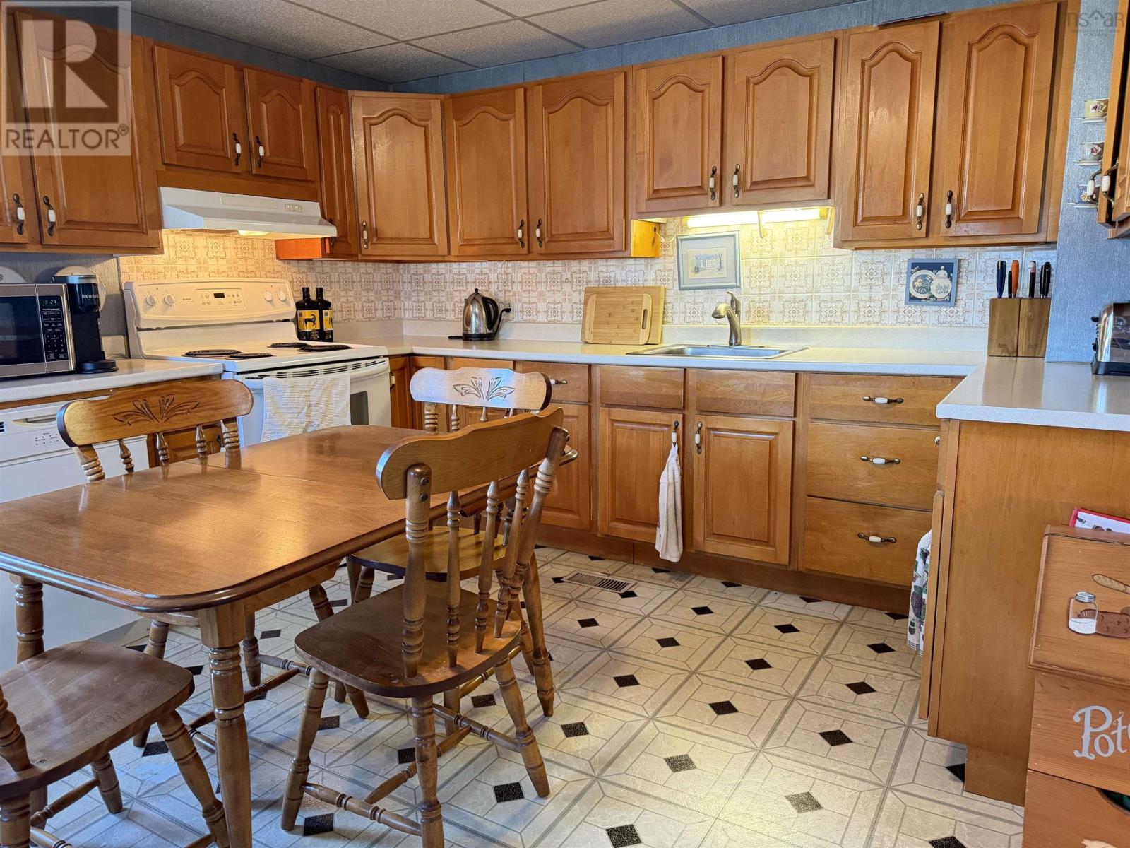 29 Chittick Crest - 16