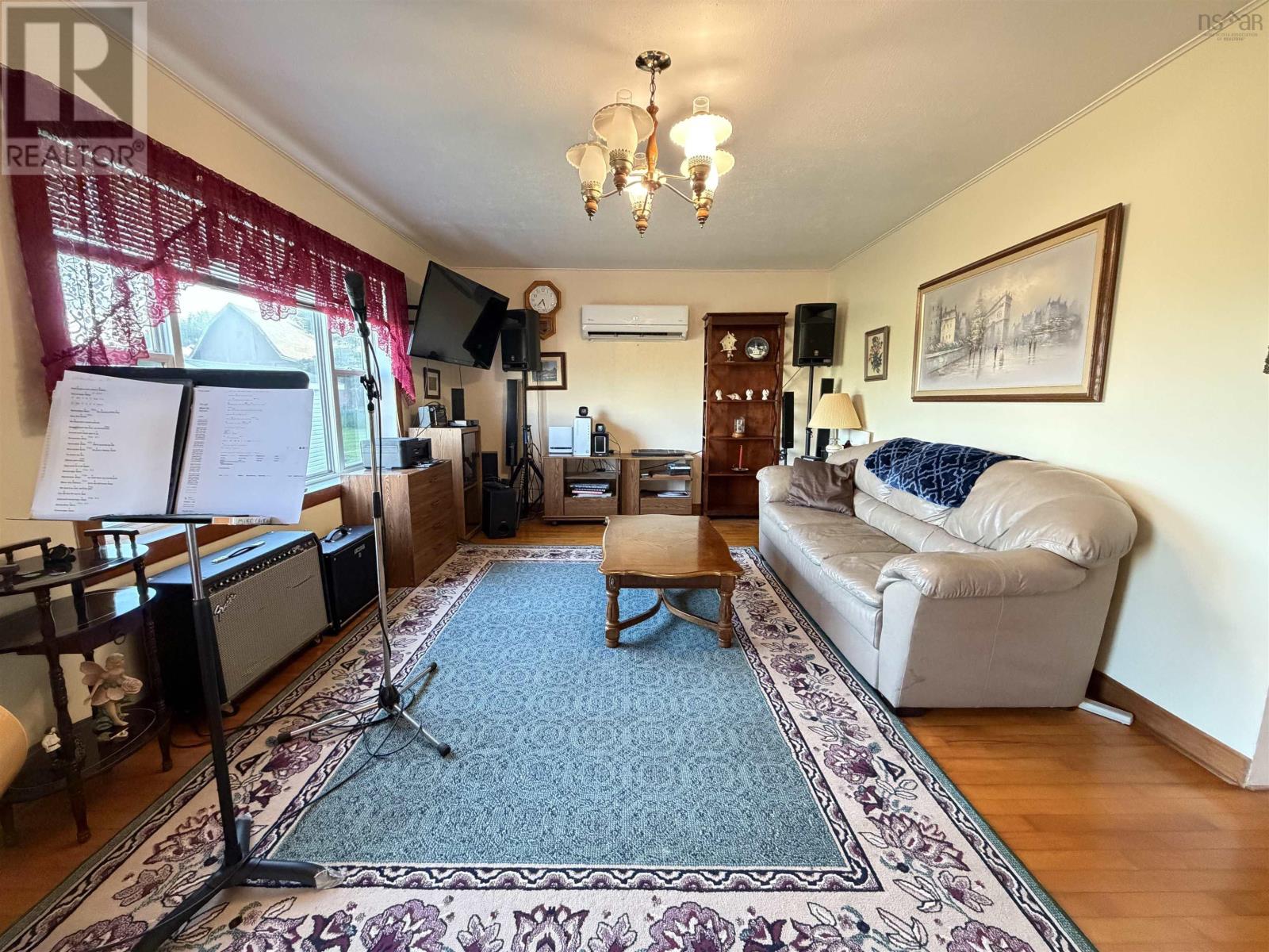 29 Chittick Crest - 31